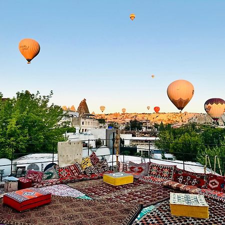 Nomads Cave Hotel & Rooftop Göreme Buitenkant foto